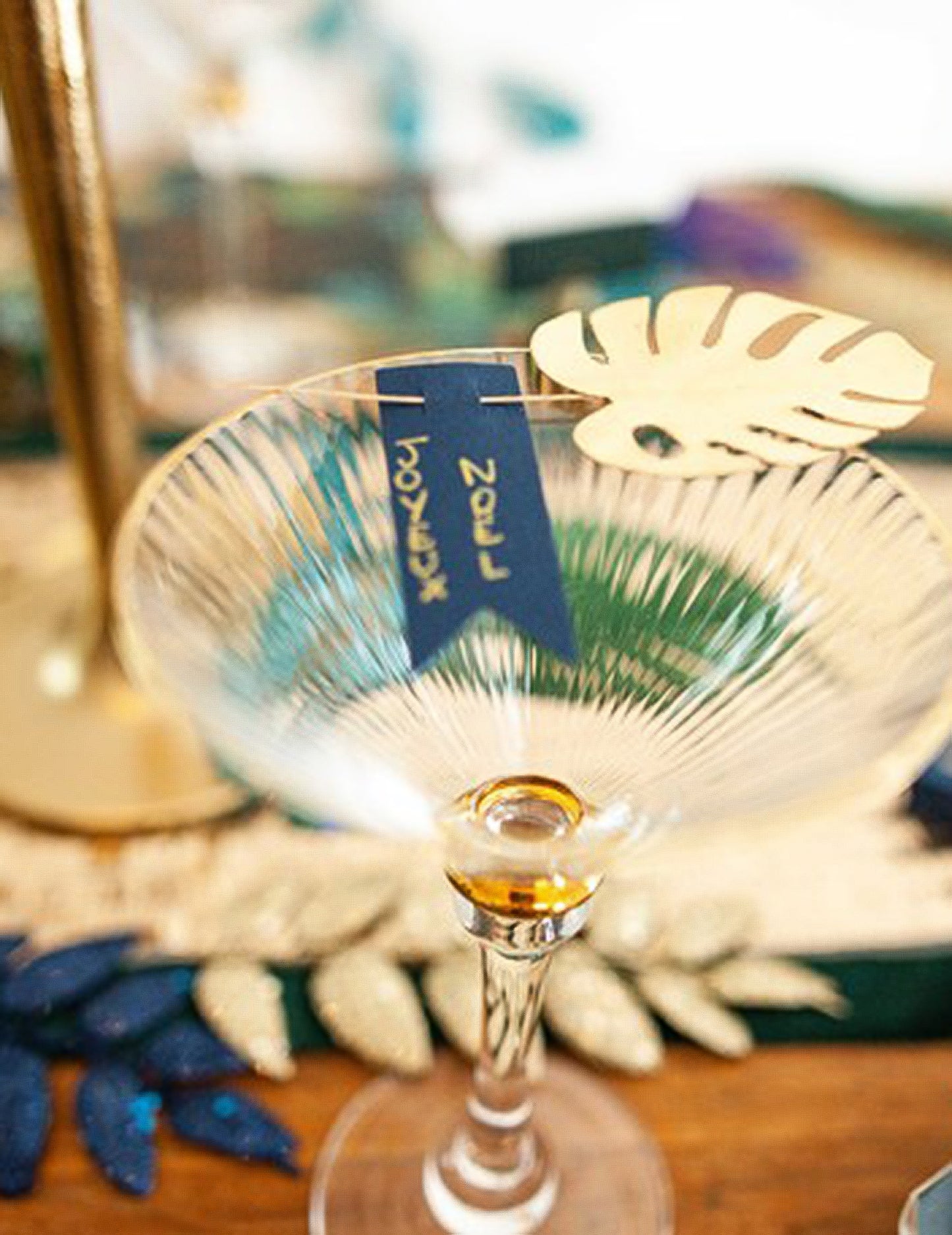 24 тъмносини перфо етикета 5 x 2 cm за карти с места