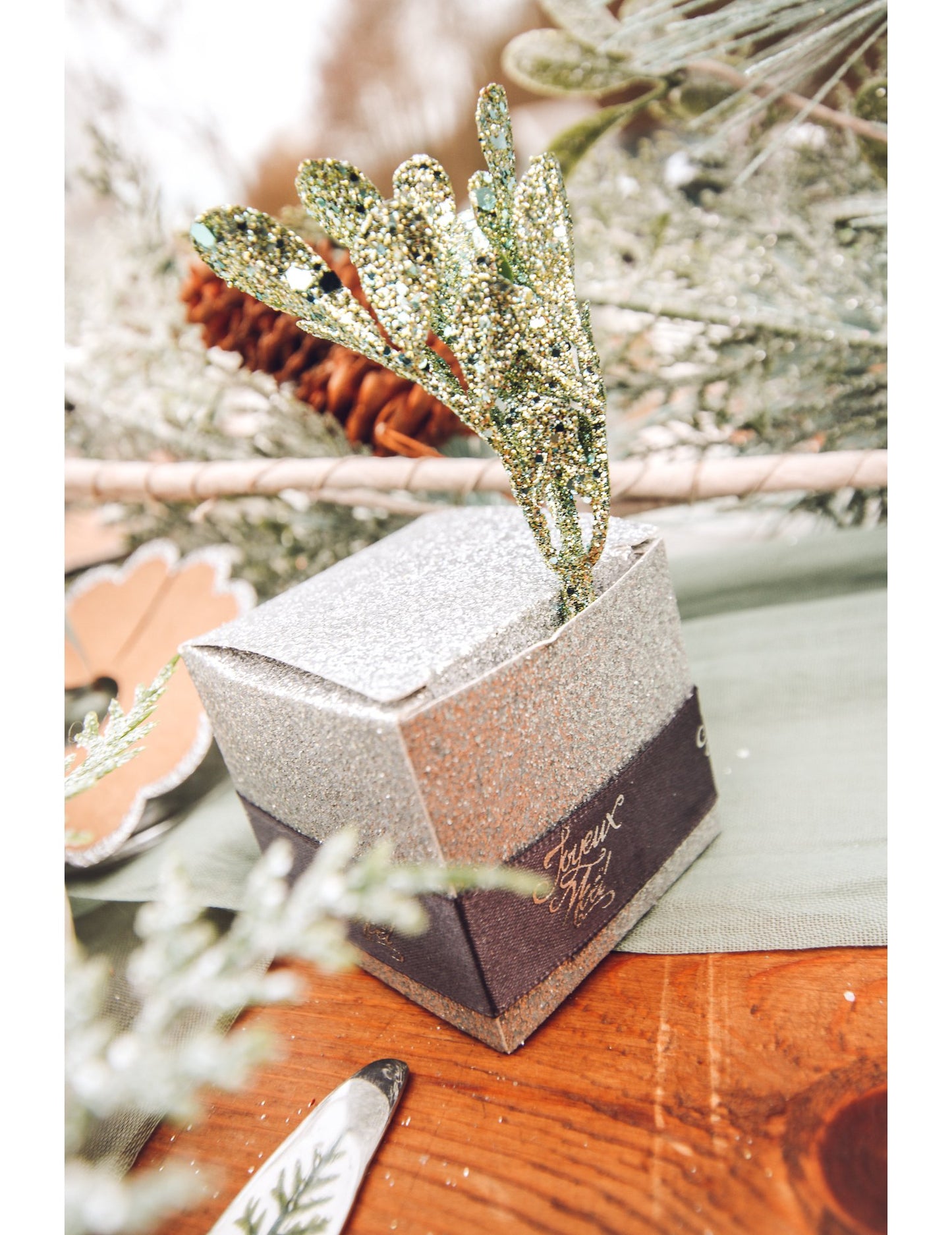 6 клонки на ментово стъбло с блясък 16 cm за Коледа