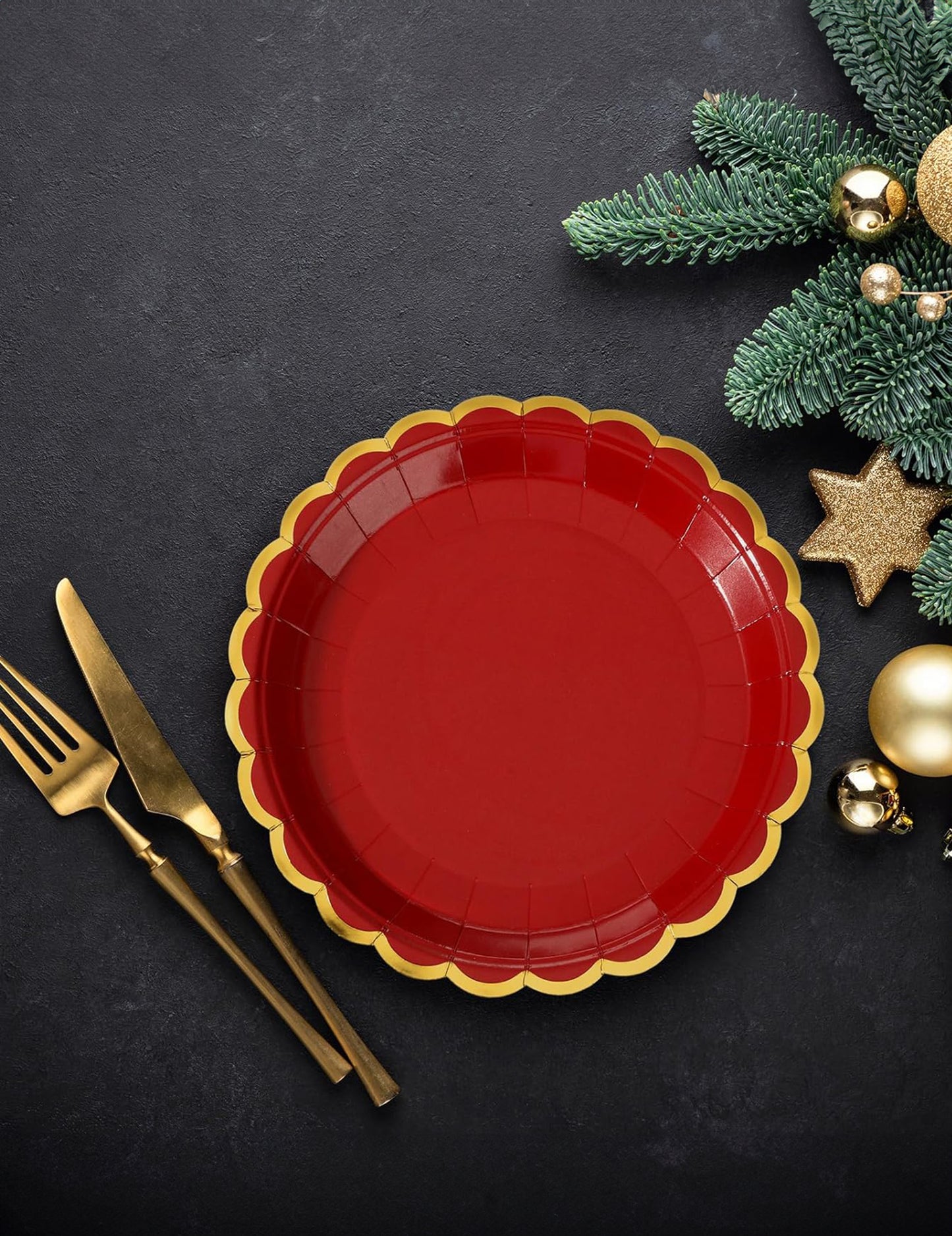8 червени и златни картонени чинии с фестончета 23 cm за Коледа