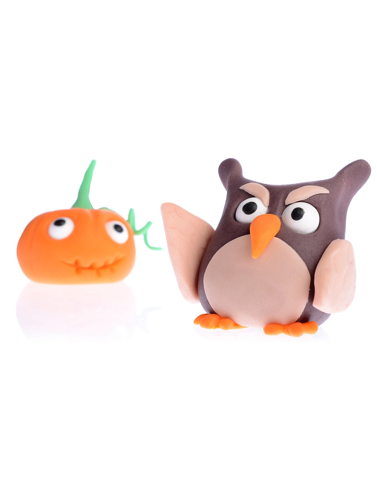 Кутийка малки захарни очички 56гр