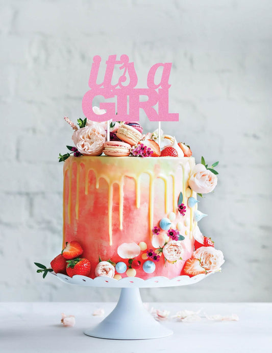 Mise en situation sur un gâteau du Cake topper It's a girl