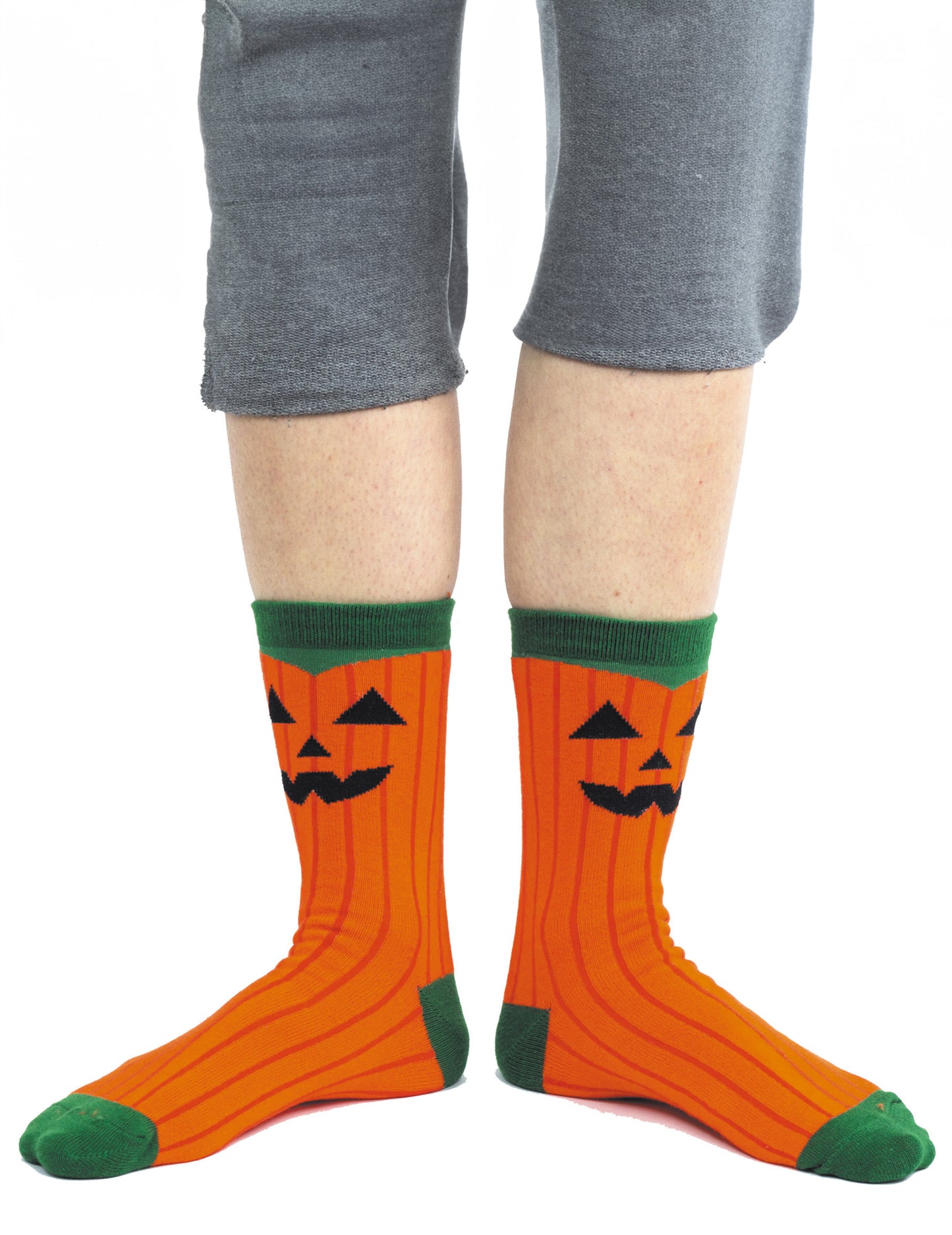 Плашещи тиквени чорапи