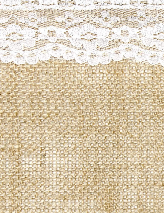 Détail de la bordure en dentelle du chemin de table en jute bordures dentelle pour mariage