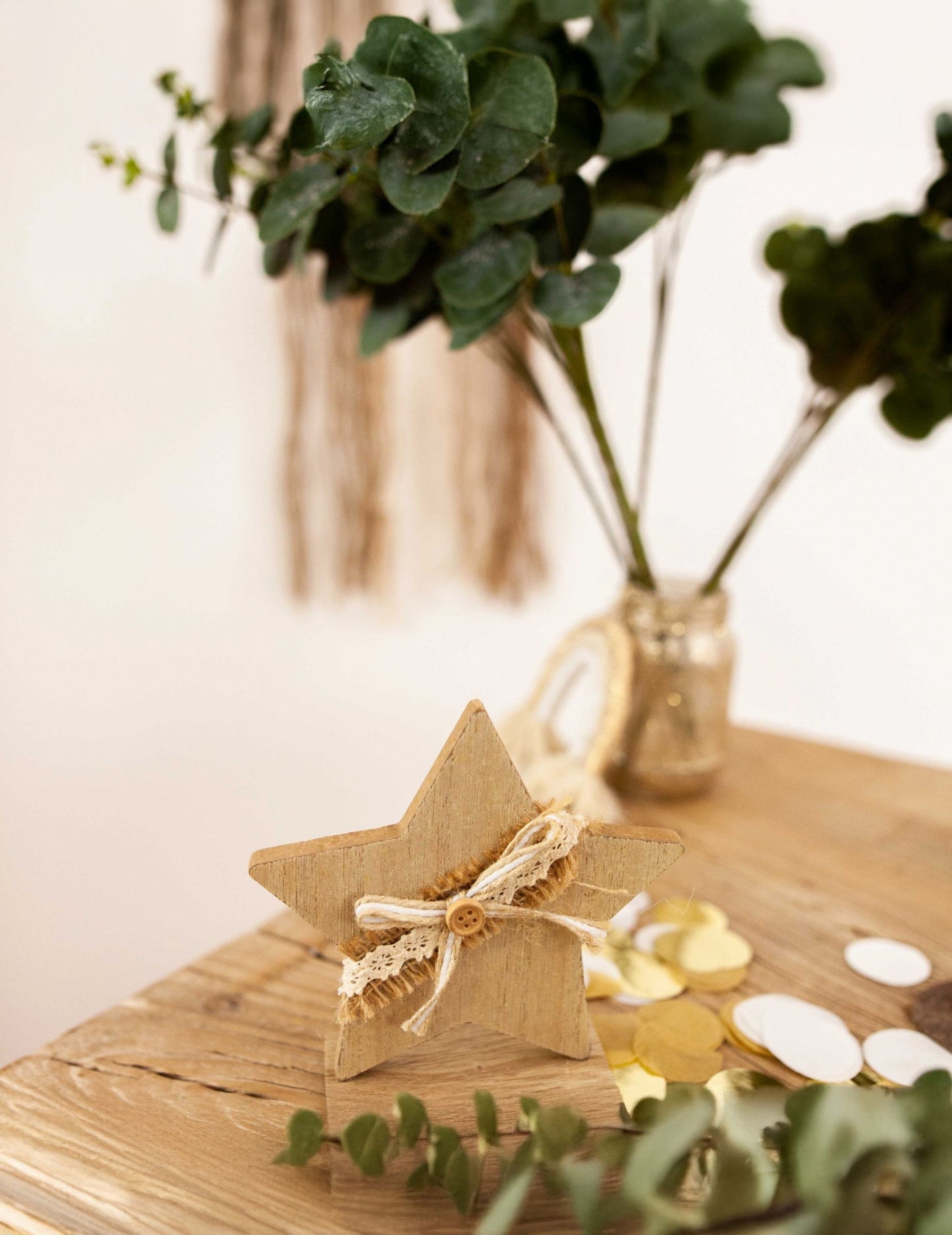 Декорация звезда от дърво, юта и дантела 13 cm