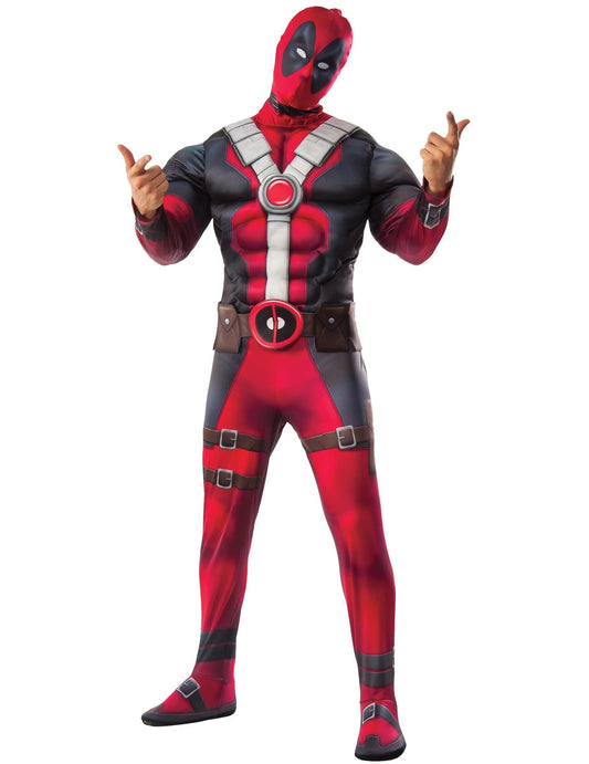 Vue de face du modèle homme du déguisement de couple Deadpool et Lady Deadpool