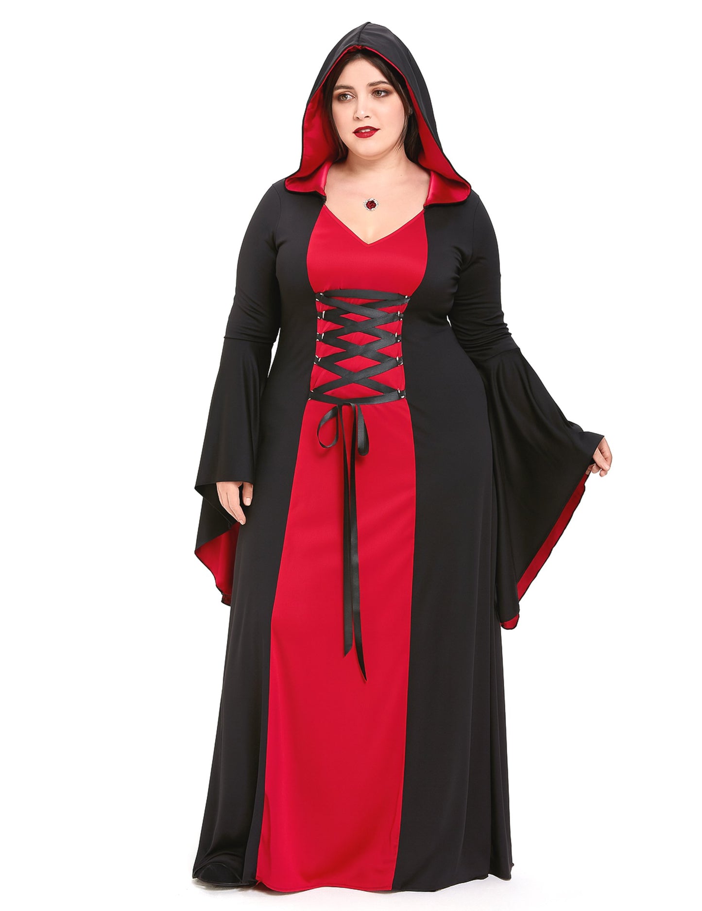 Обличане рокля с качулка с голям размер на жената