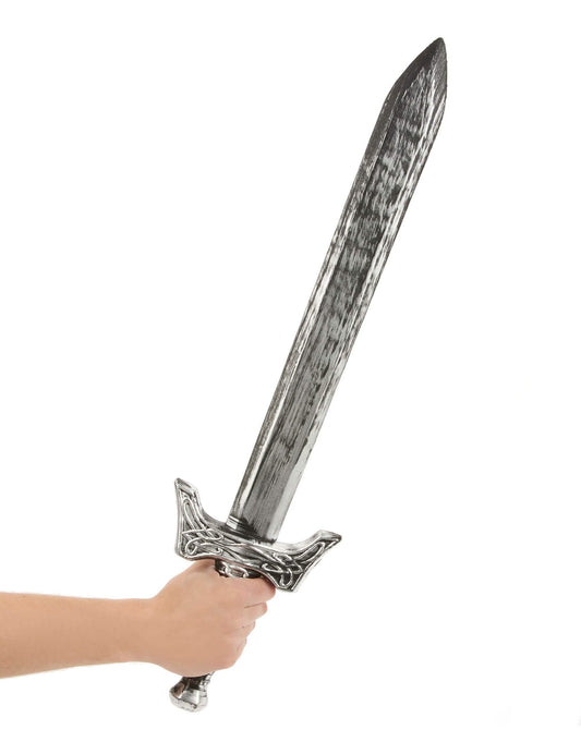 Détail de la poignée et de la lame de l'épée de chevalier en plastique