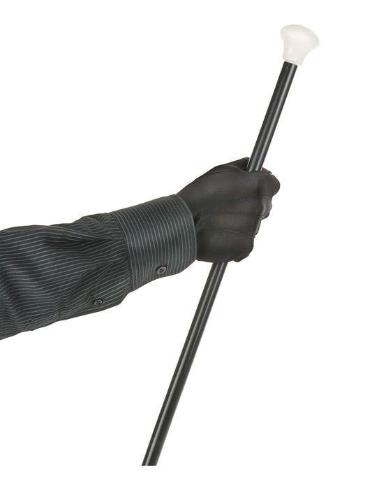 Mise en situation avec une canne des gants pour adulte noirs