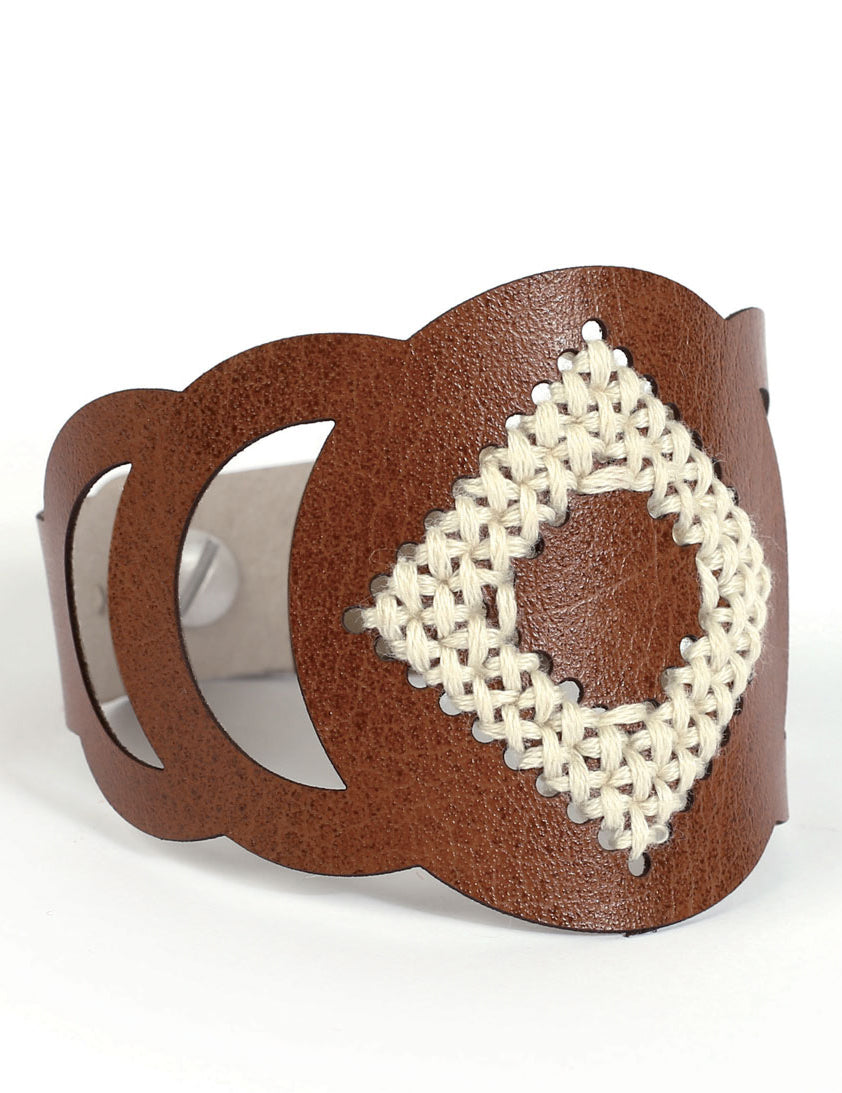 Комплект за бродиране „Направи си сам“ от кафява кожена гривна с дизайн на кръгъл маншет за възрастни