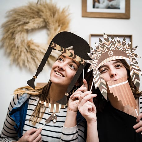 Kit photobooth indian forest 6 accessoires pour anniversaire