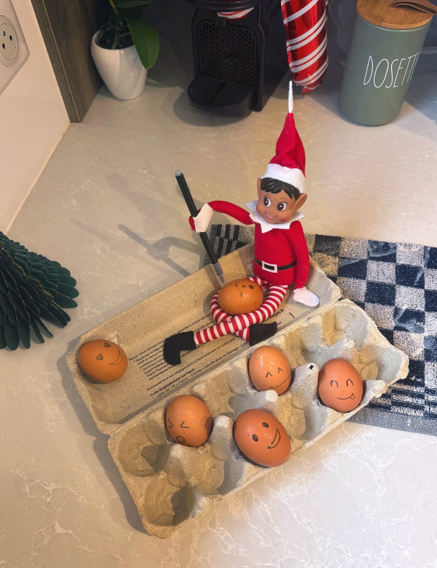 Prankster Elf Sequin Girl 38 cm