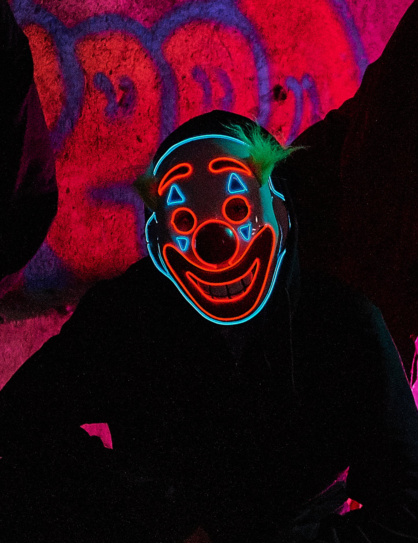 Mise en situation du masque clown fou avec LED
