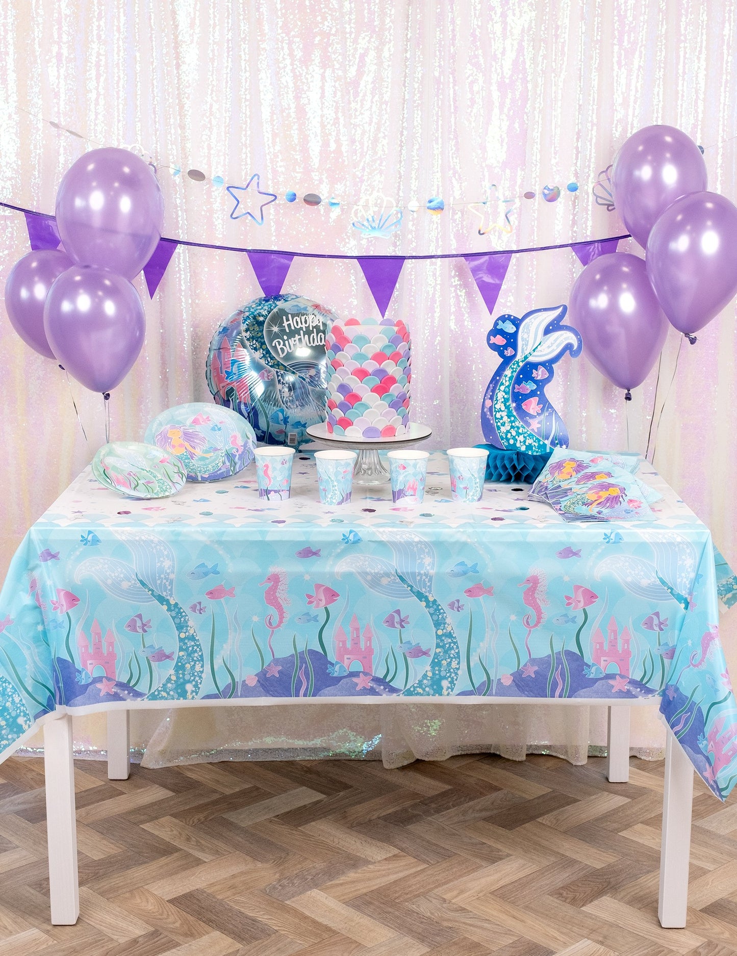 Доста сирена пластмасова покривка 137 см х 213 см