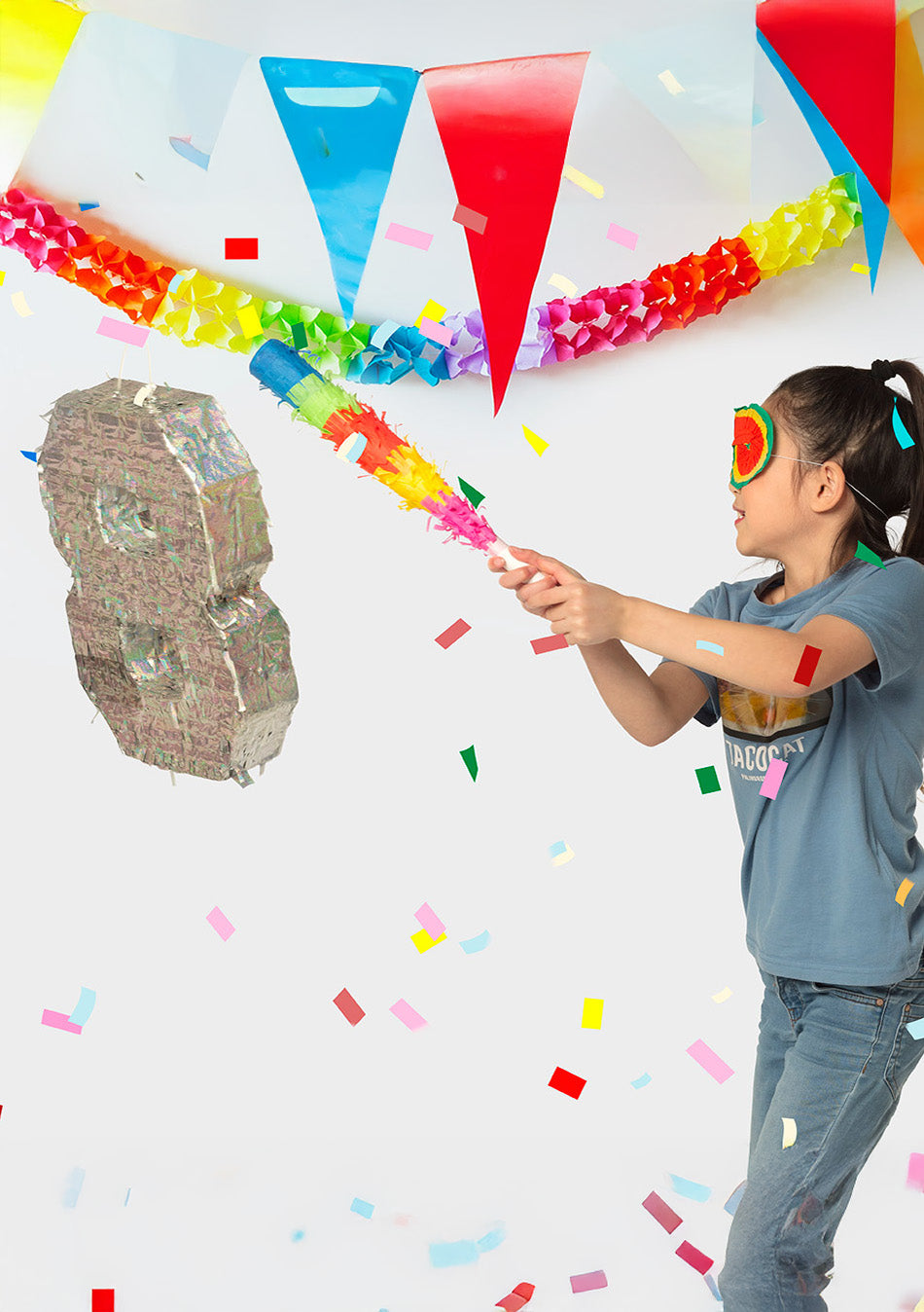 Сребърна холографска пинята, номер 1, 40 x 28 x 8 cm празничен