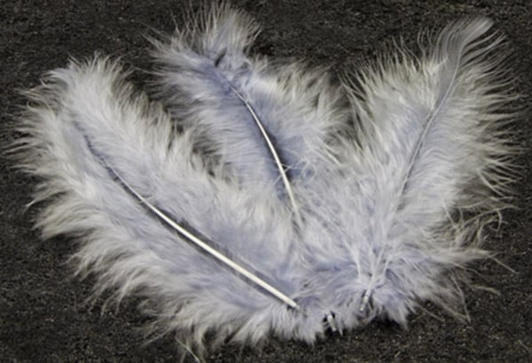 20 сиви декоративни пера 5.5 cm за творческа работилница