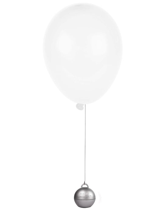 Mise en situation du poids pour ballon hélium pour fête argent