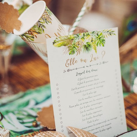 Mise en situation des cartes de jeu elle ou lui tropical