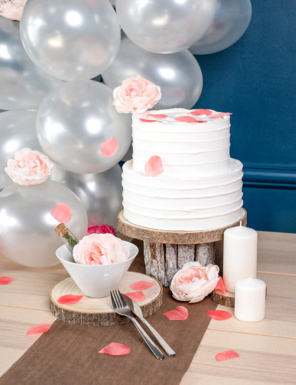 100 розови текстилни розови листенца 5 x 5 cm за декорация на сватба 