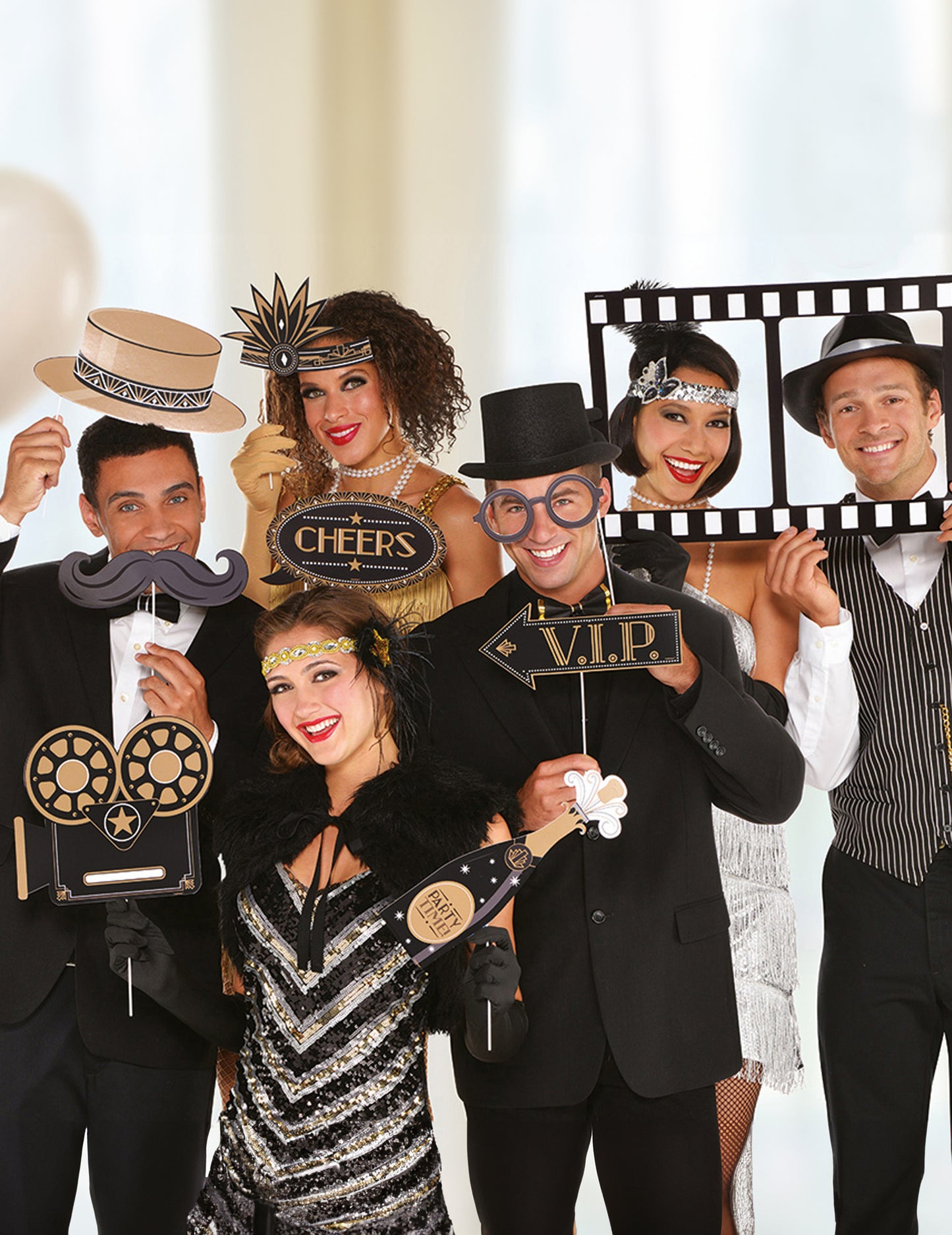 12 холивудски реквизити от бурните двайсет години и фотокабини за кино