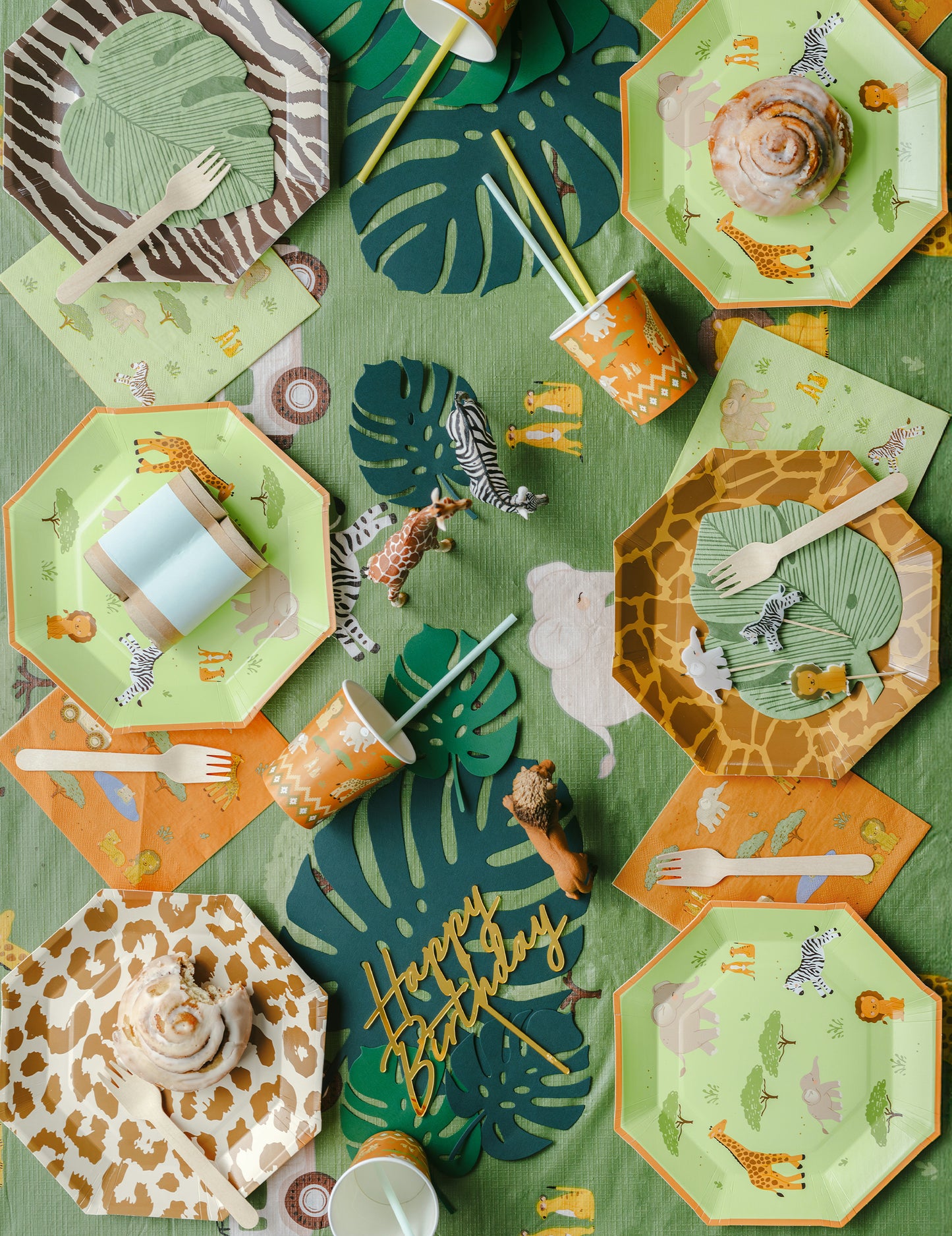 12 салфетки от хартия с листо от монстера, зелени, 29,1 x 36 cm