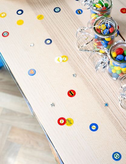 160 конфети „Лигата на справедливостта™“ 2 см