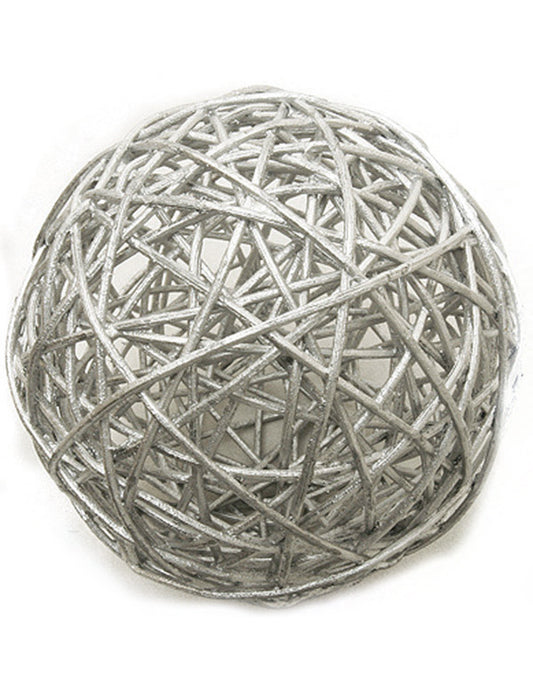 Boules en osier pour décoration de fête argentées