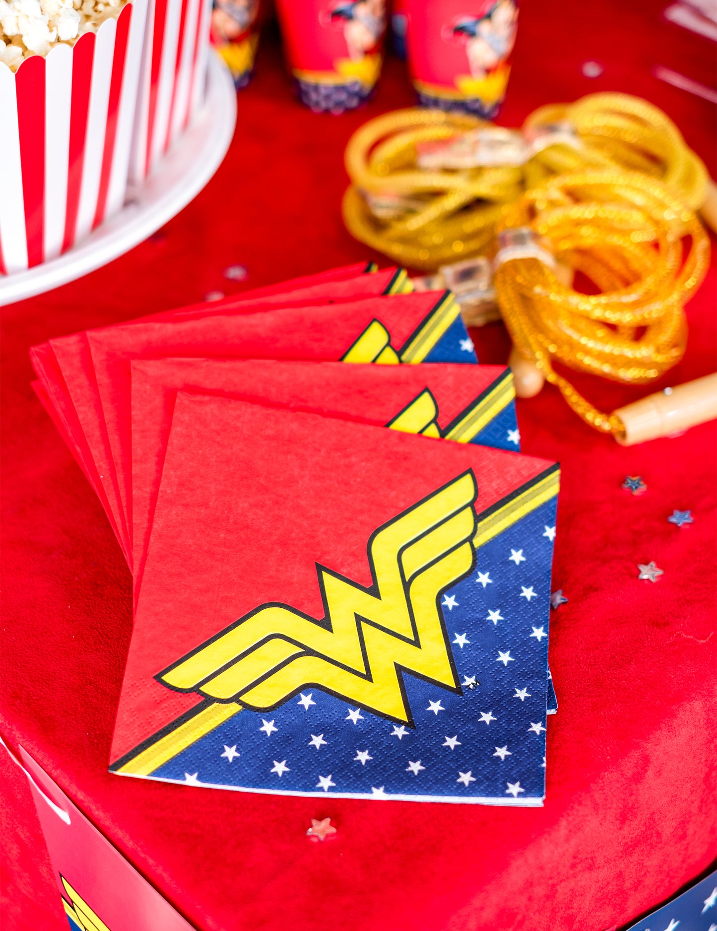 20 хартиени салфетки Wonder Woman™ 33 x 33 cm