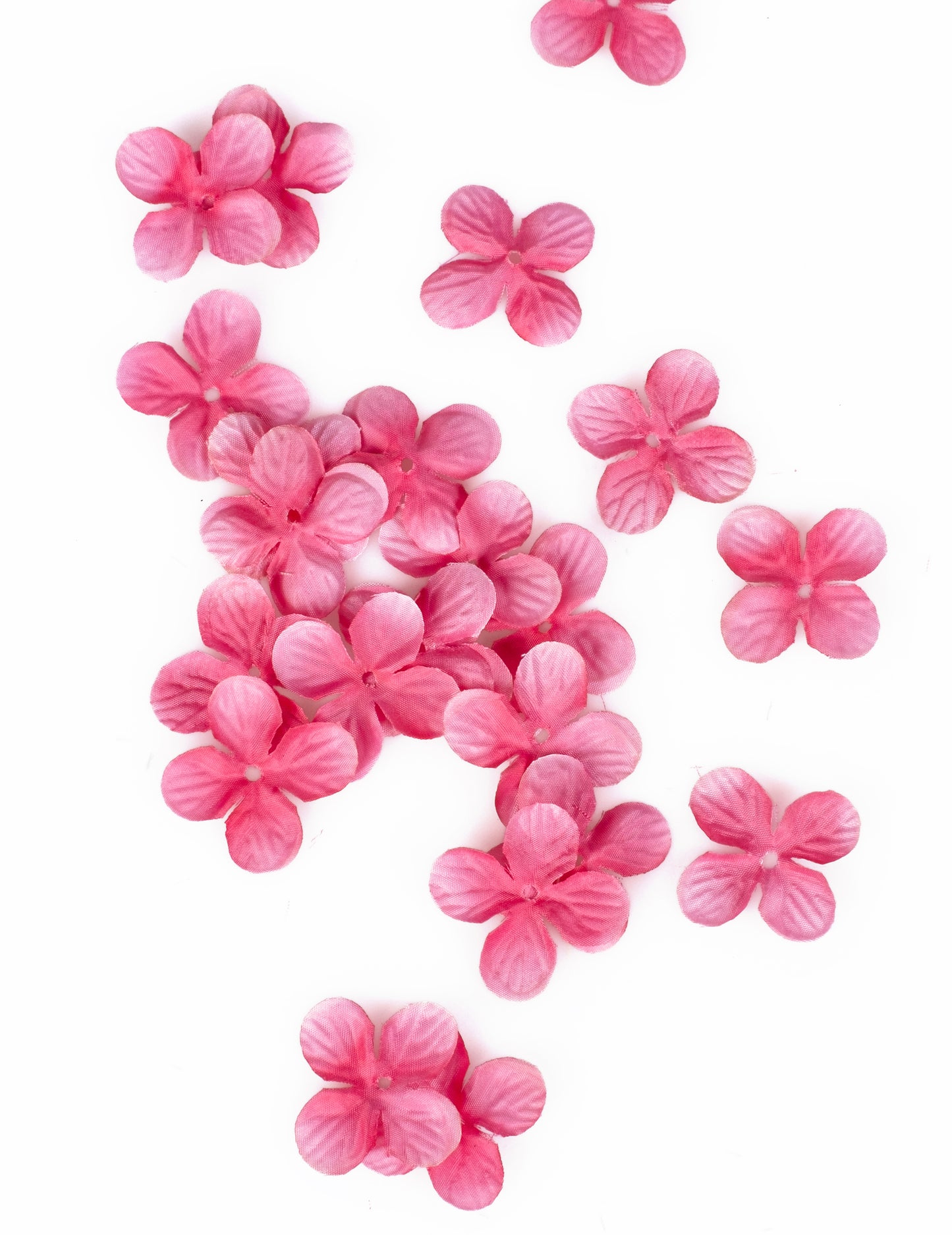 24 декорации за маса с венчелистчета от цвете фуксия 3 cm плат