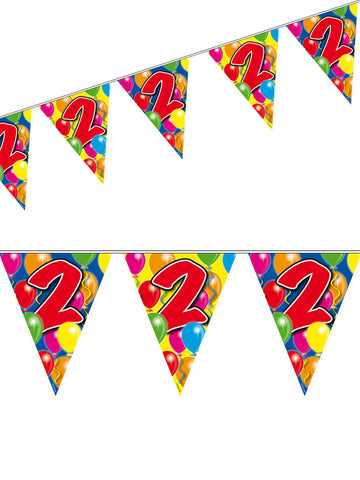 Гирлянда във фенове на 2 -годишна възраст