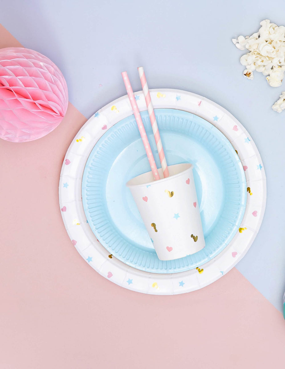 Поставка на хартиената чашка boy or girl за baby shower