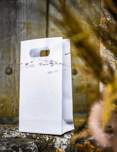 6 бели хартиени торбички 10 x 18 x 5 cm за сватба