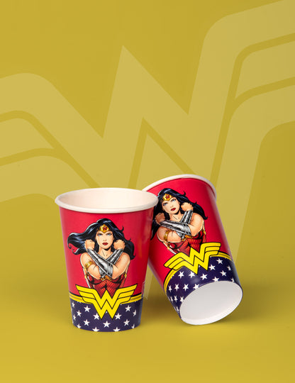 8 Wonder Woman 210 ml картонени чаши