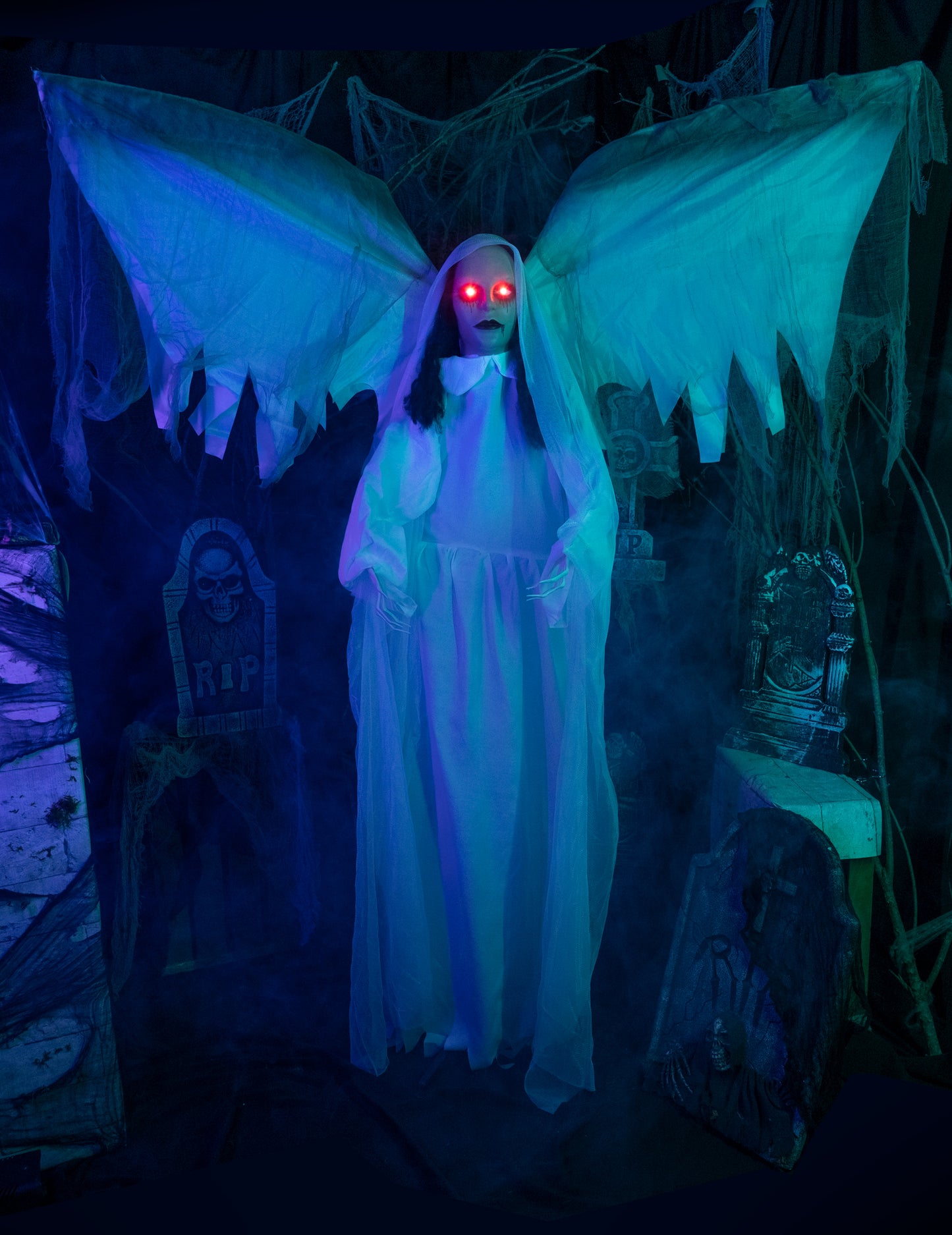 Анимиран паднал ангел 170 cm