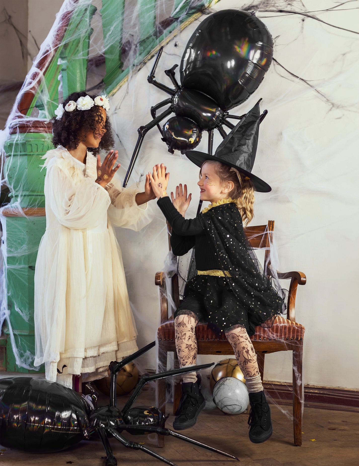 Черен метален паяк алуминиев балон 60 x 101 cm