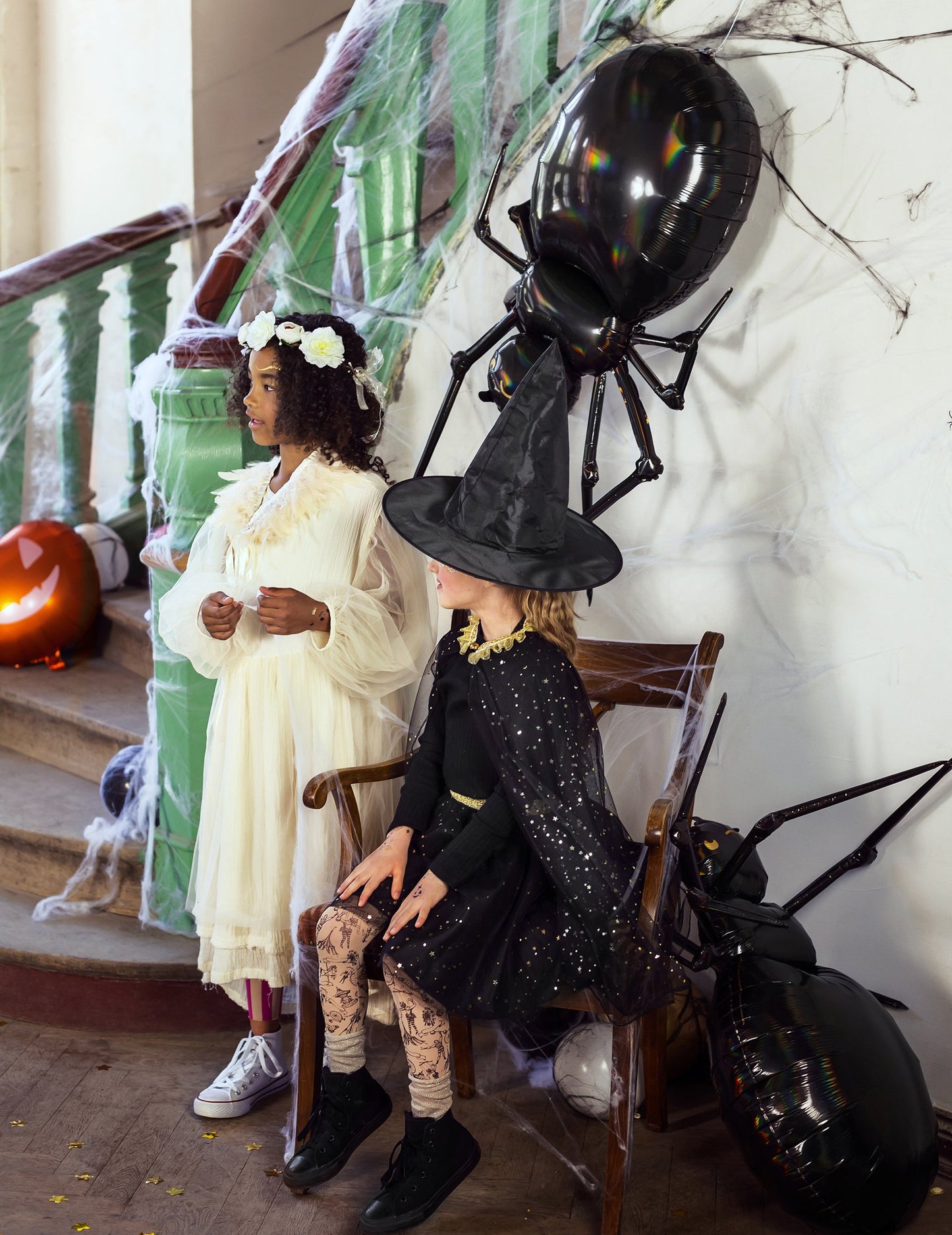 Черен метален паяк алуминиев балон 60 x 101 cm