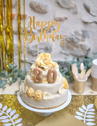 Свещ номер 0 със златен блясък 9 cm