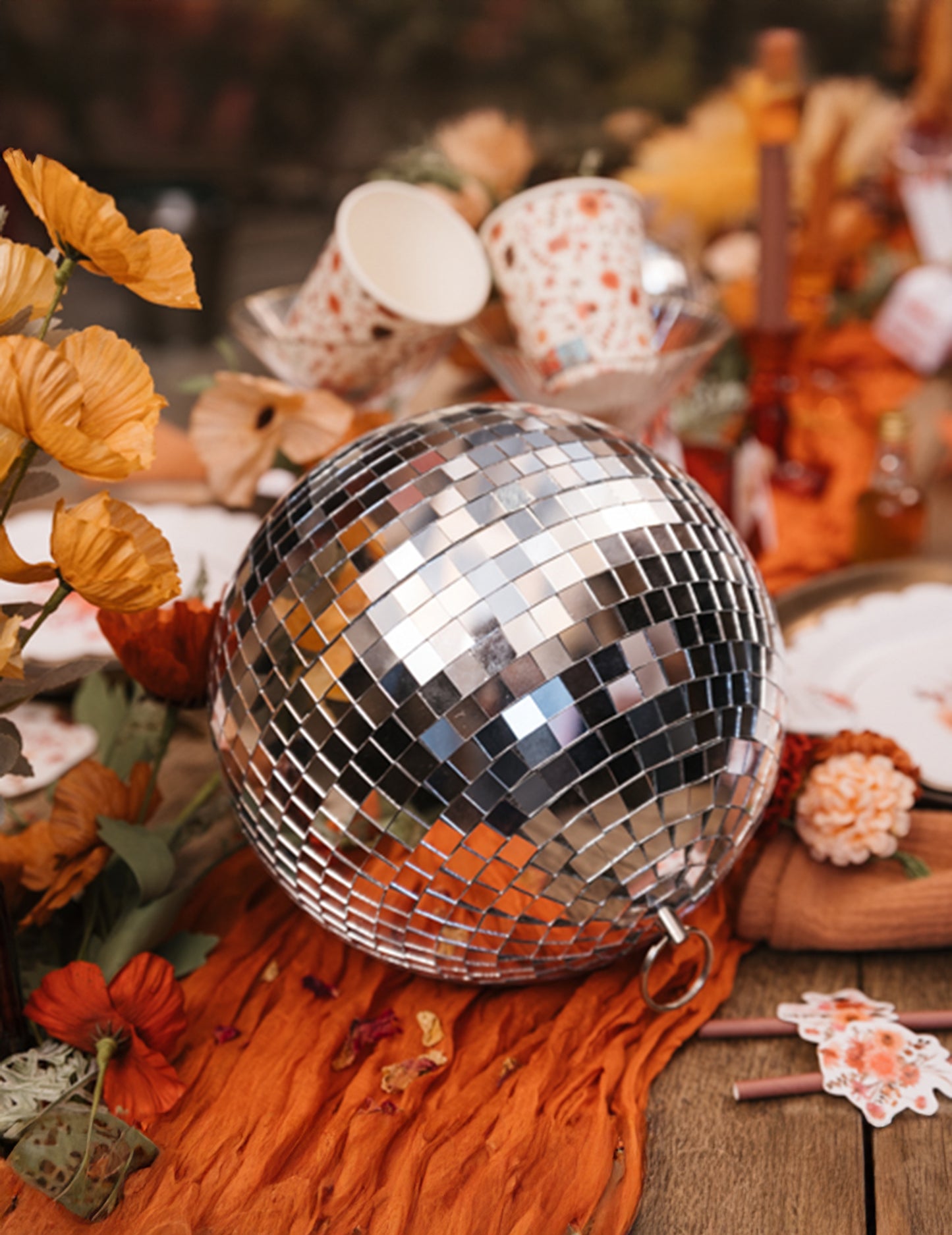 Висяща огледална стъклена диско топка, сребриста, 16 см, подреждаща се, диско декорация