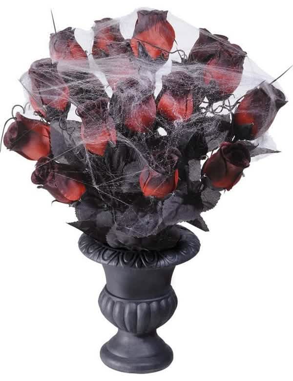 Bouquet de roses rouges Halloween pour décoration avec toile d'araignée