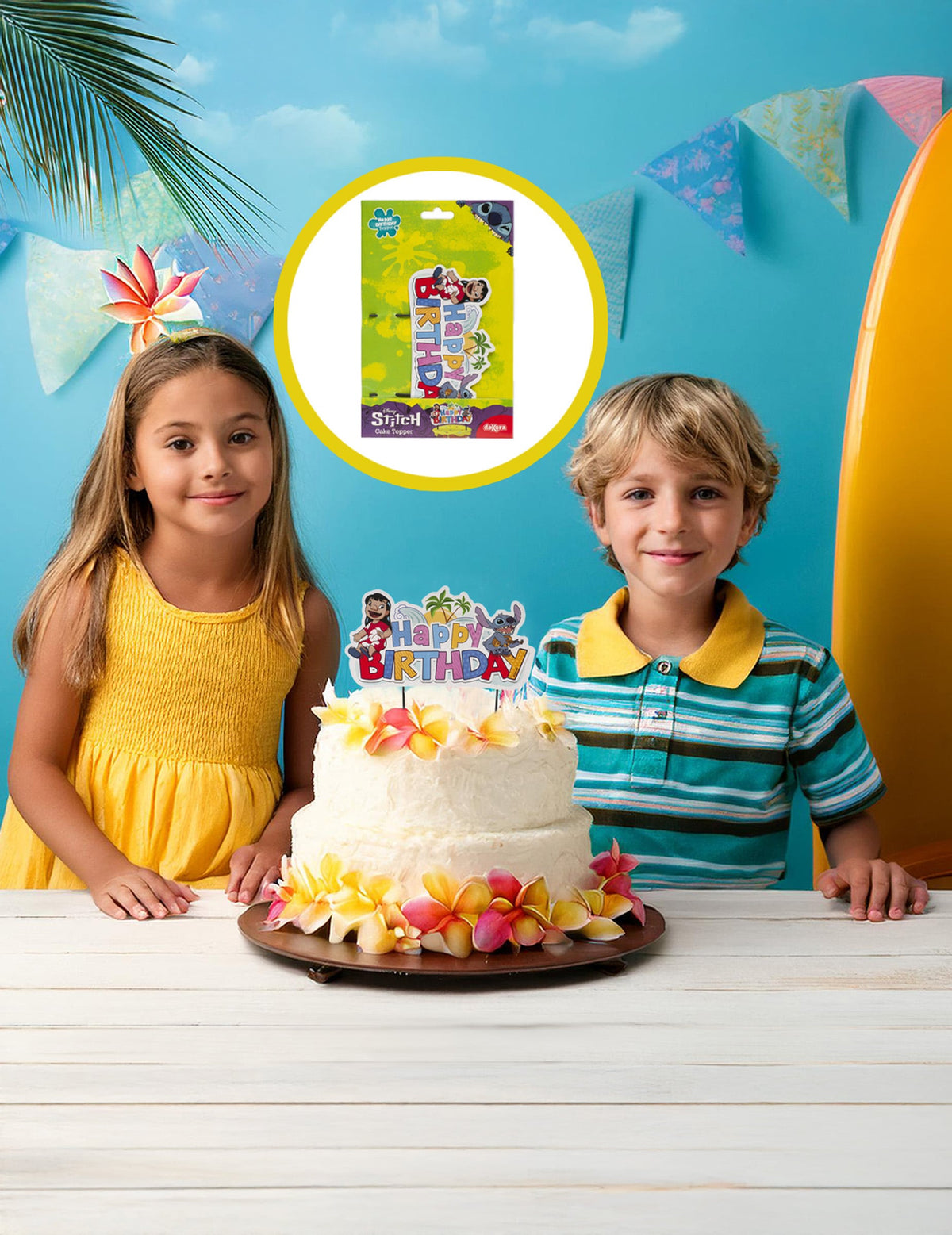 Vue du packaging et mise en situation du cake topper Happy Birthday Stitch