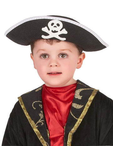 Пиратска шапка на детски череп