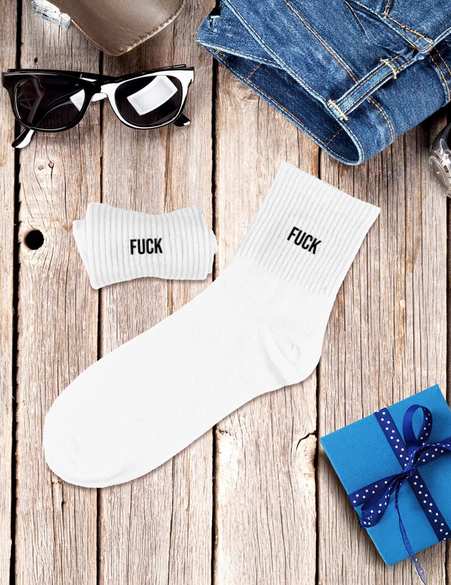 Бели чорапи, трахни мъжа