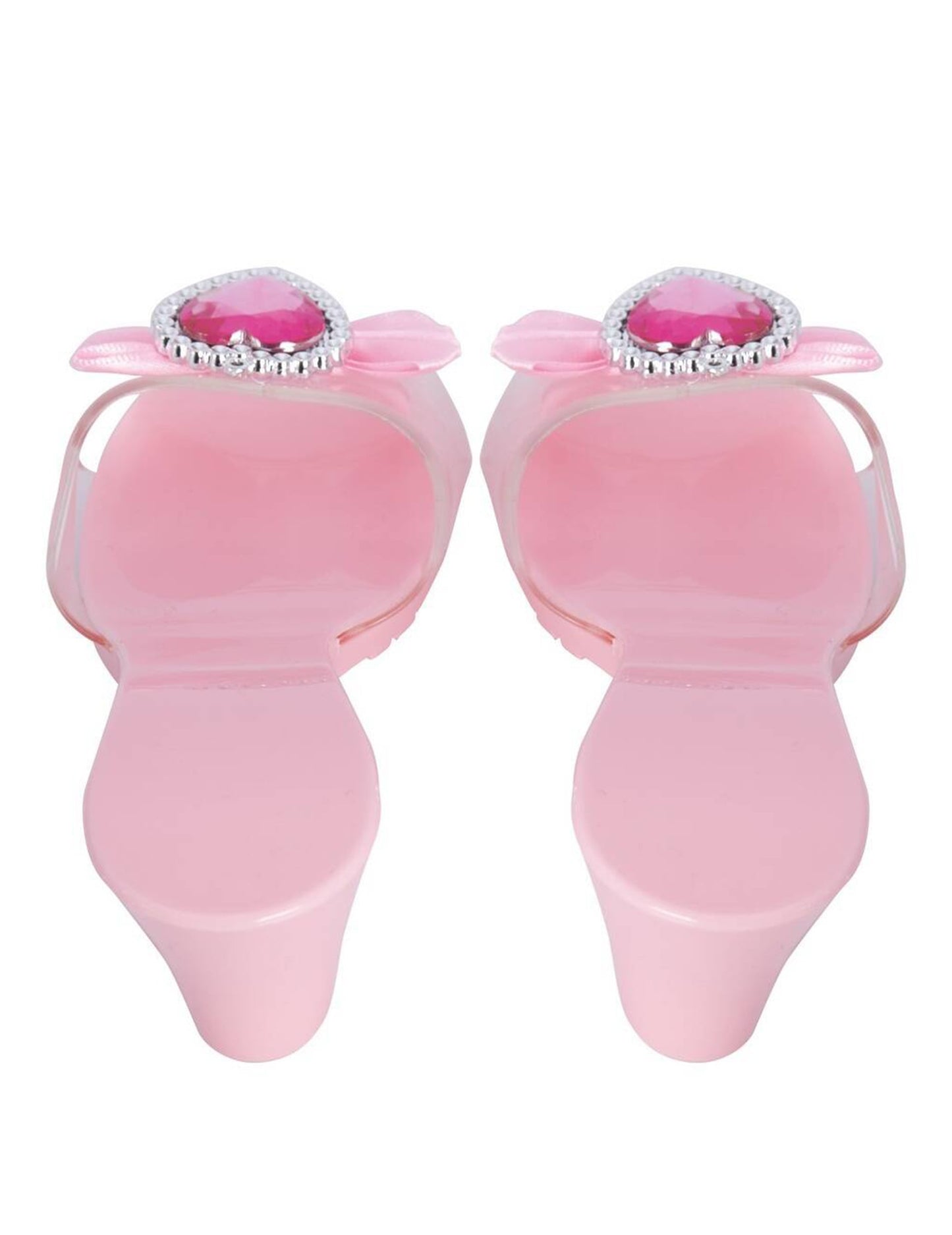 Vue arrière des chaussures de princesse pour enfant