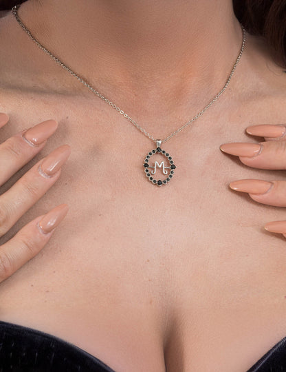 Двустранна огърлица W-M Сряда Wednesday™ 