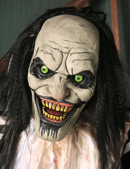 Анимирана декорация ужасяваща клоун с висящо дете с движения и светлини 2.15m