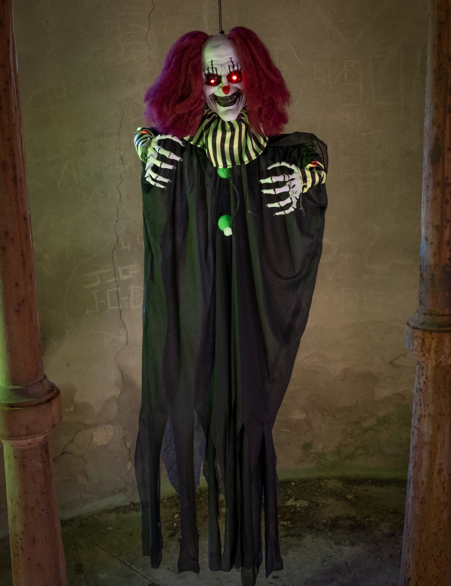 Анимирана декорация ужасяваща клоун, висящ 130 cm