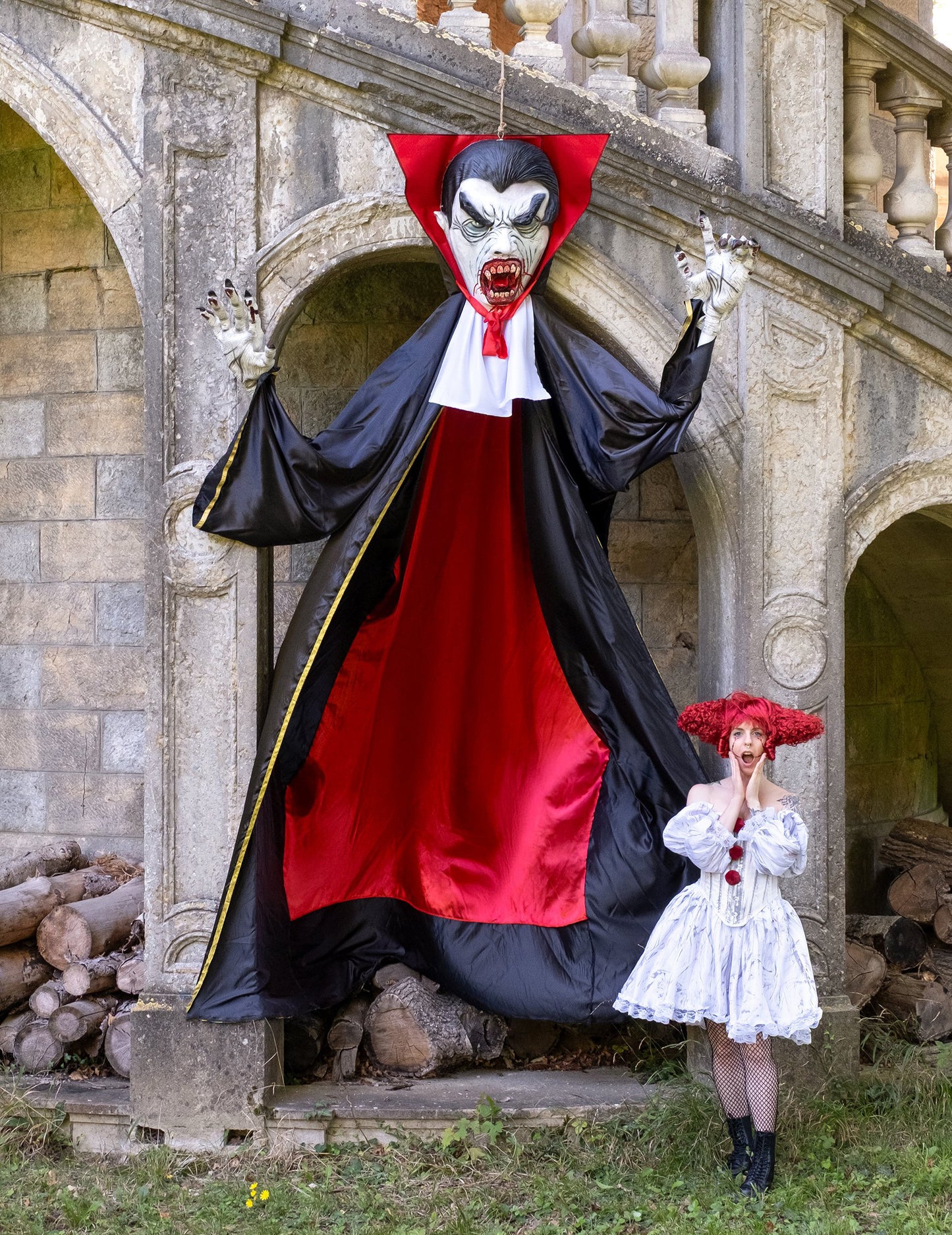 Гигантска висяща декорация за Хелоуин с вампир 3,20 м