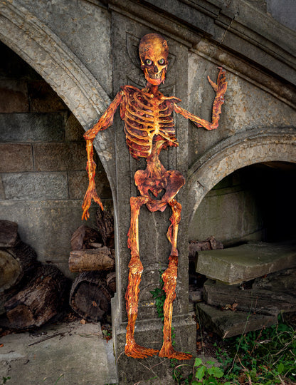 Примерна ситуация на декорацията скелет с подвижни части в разложение