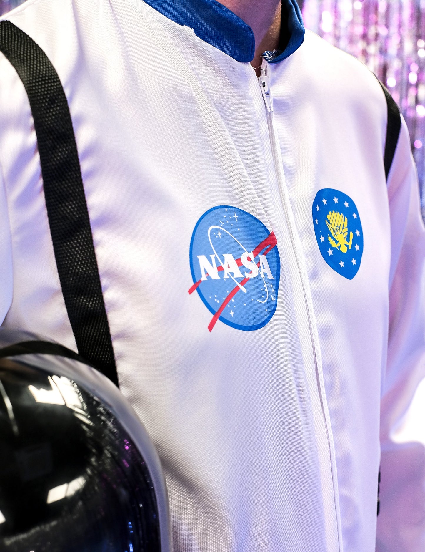 Мъжки астронавт маскират