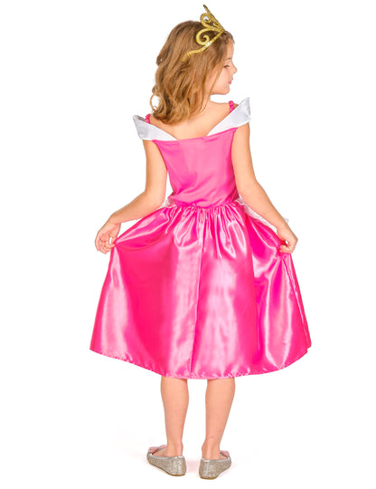 Ауроре маскират в спящото дърво основно момиче момичета