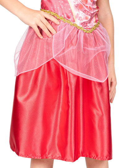 Détail de la ceinture dorée et de la basque en tulle du déguisement Aurore La Belle au bois dormant classique